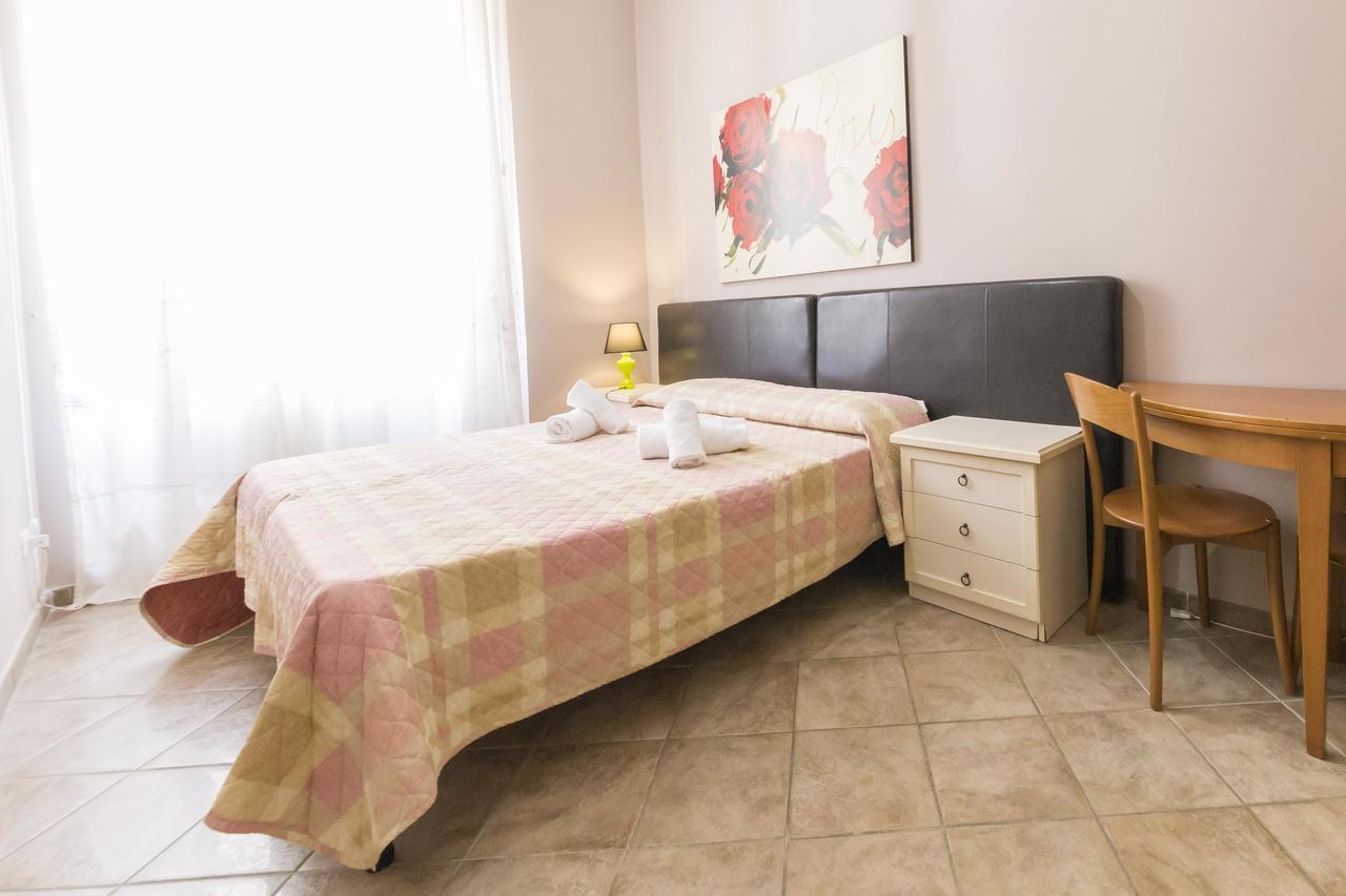Albachiara Guest House ローマ エクステリア 写真