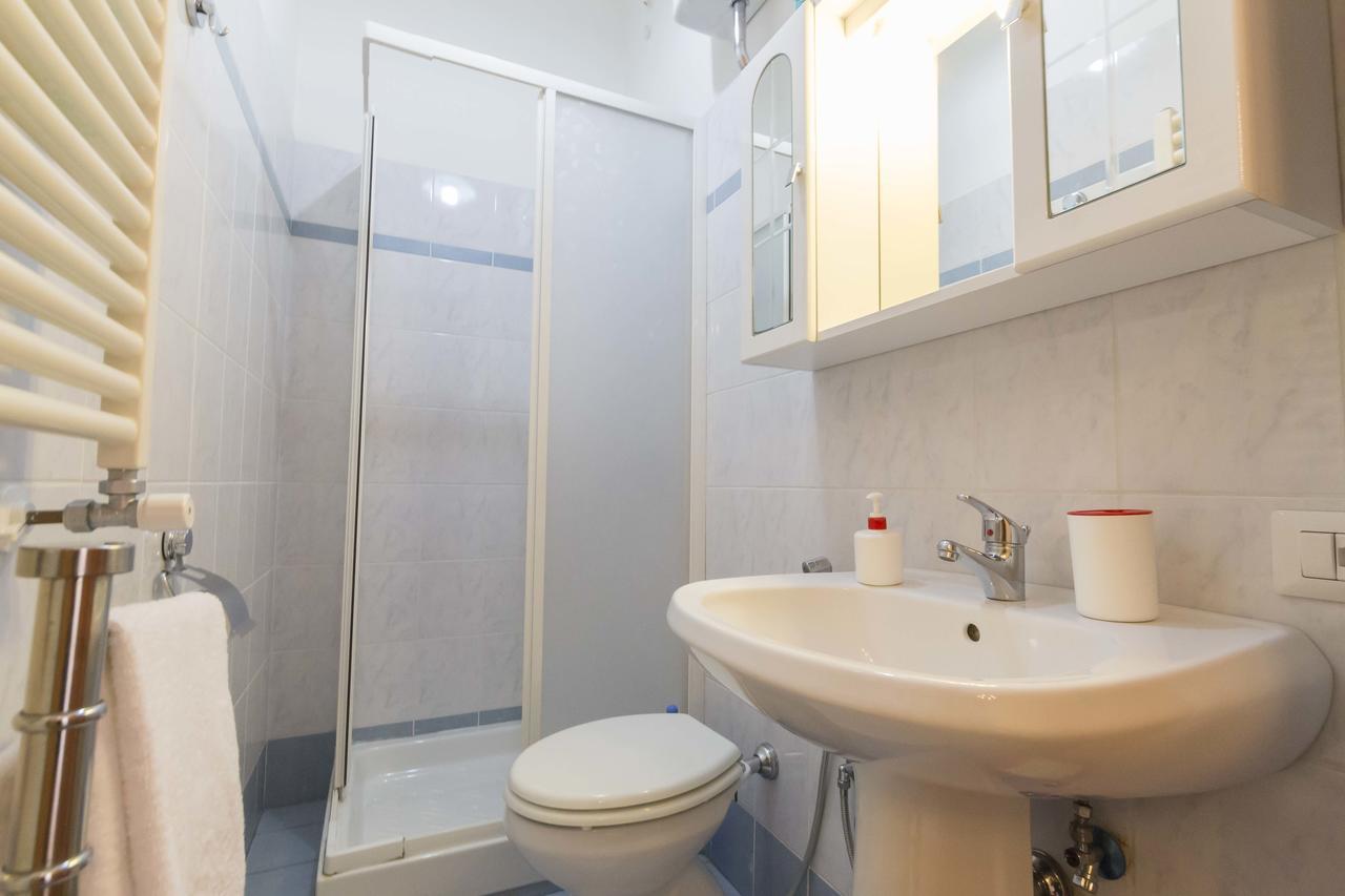 Albachiara Guest House ローマ エクステリア 写真