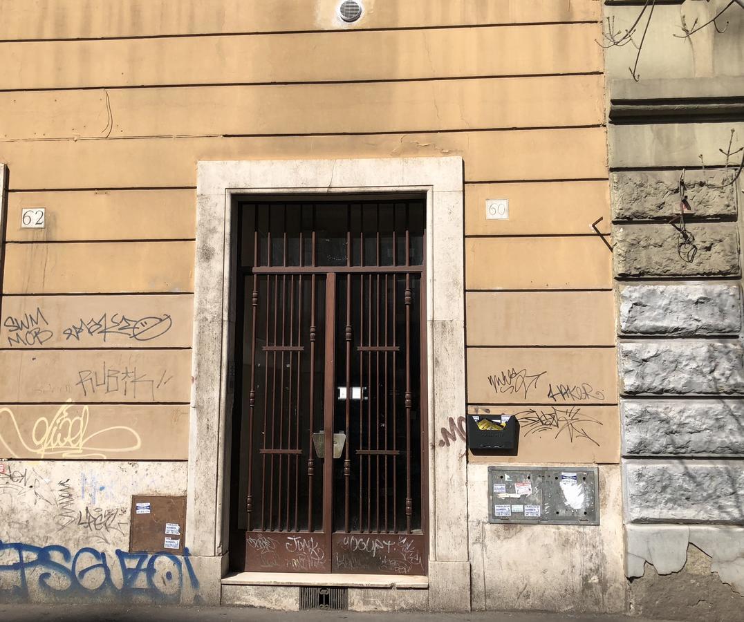 Albachiara Guest House ローマ エクステリア 写真